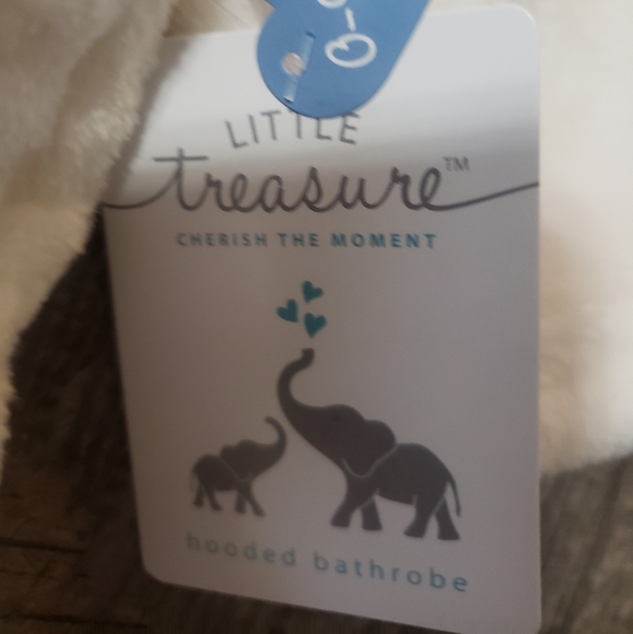 Hooded bathrobe - Picture 6 of 7